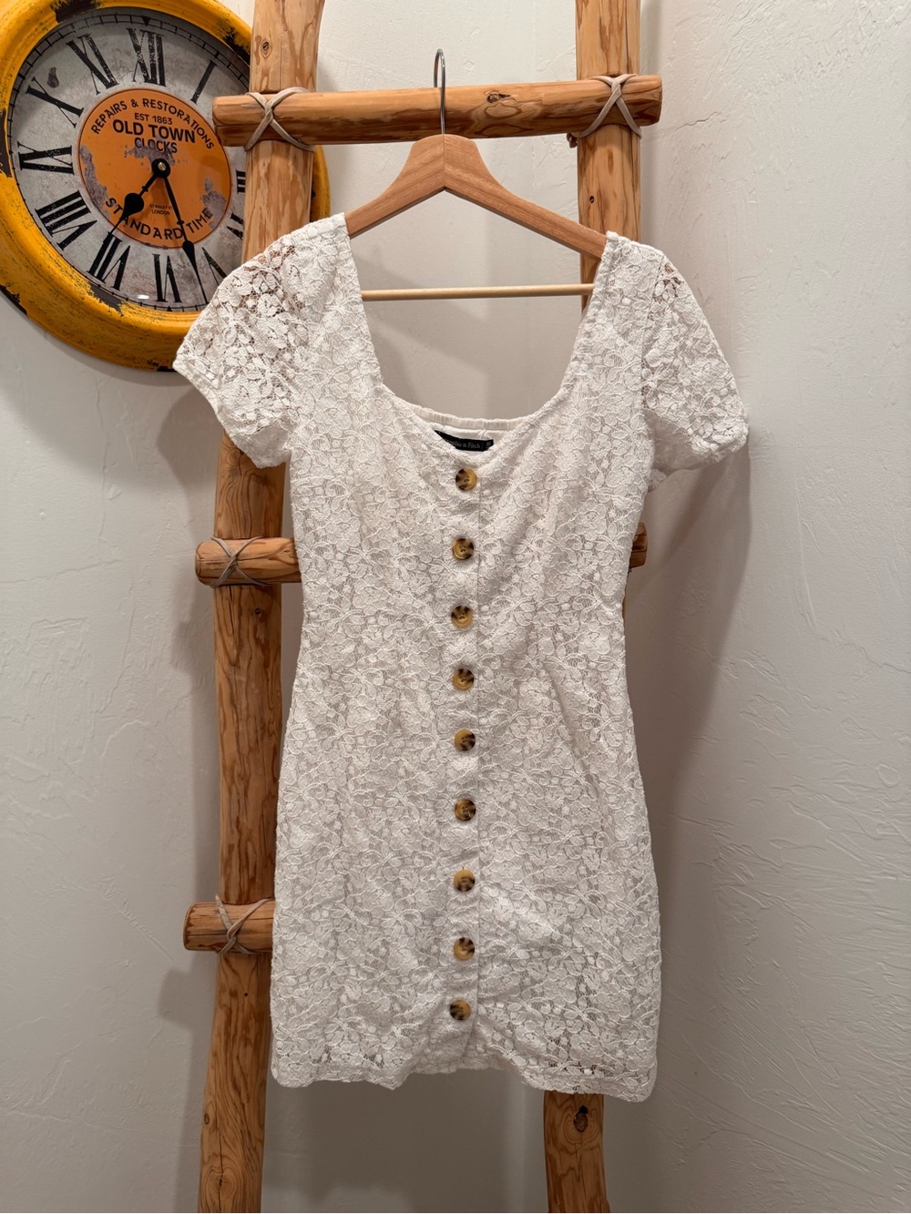 Abercrombie and Fitch White Lace Button-Front Mini Dress